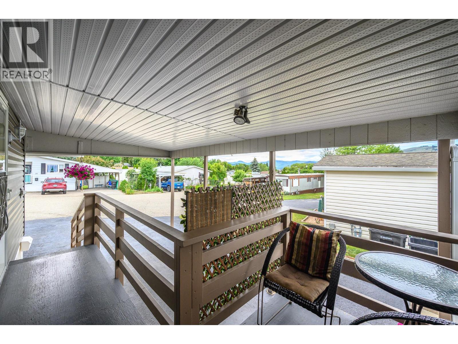 #26 1600 43 Avenue - 27