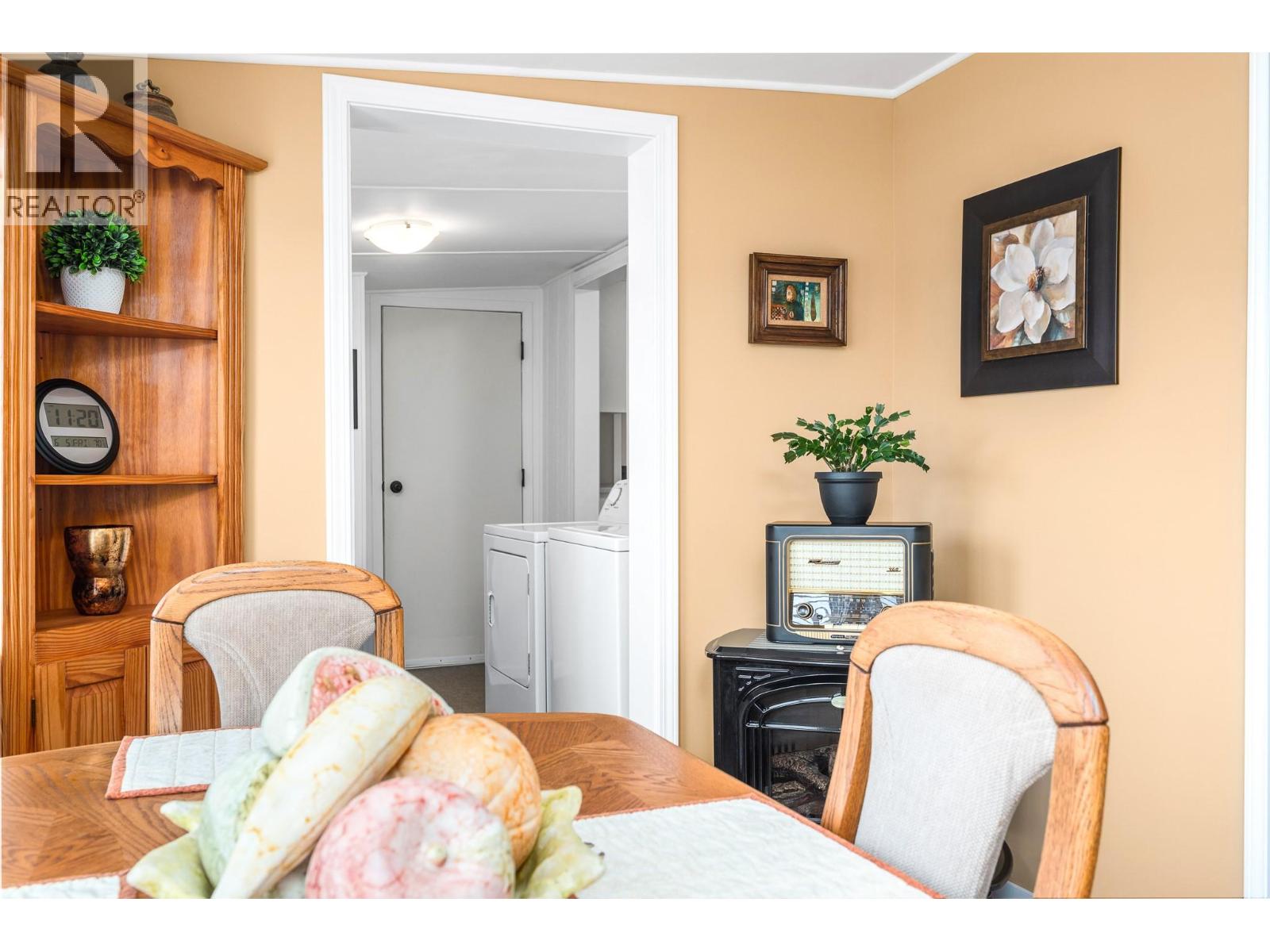 #26 1600 43 Avenue - 13
