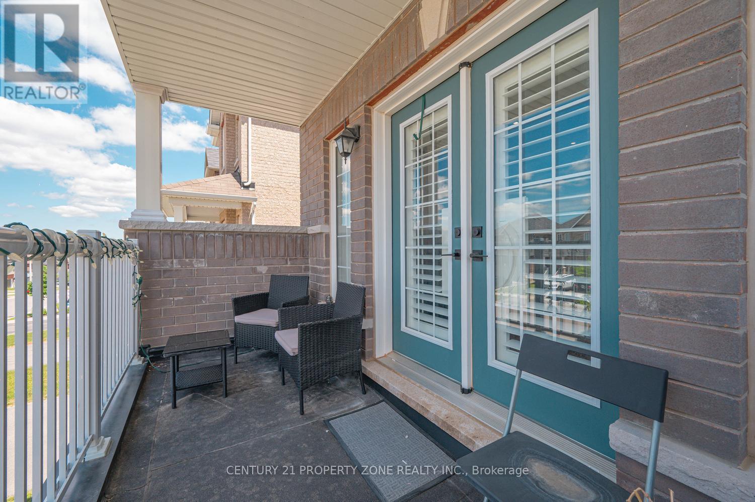 192 MUIRFIELD DRIVE - 12