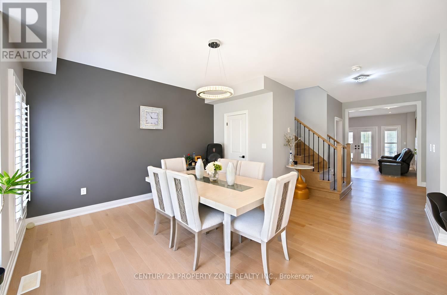 192 MUIRFIELD DRIVE - 18