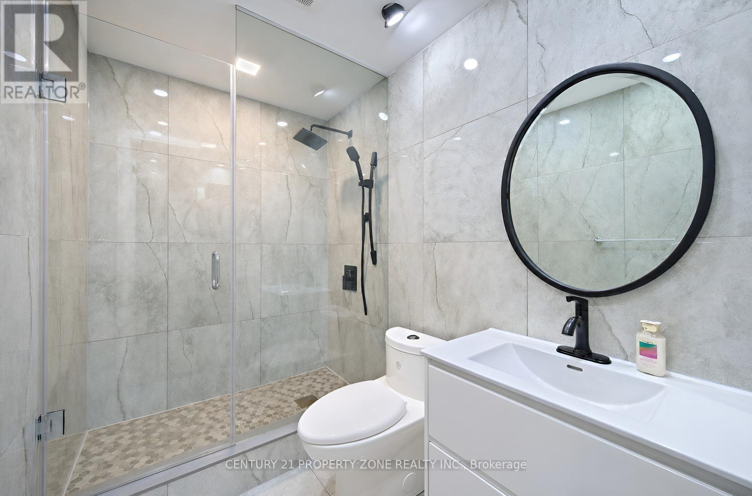 192 MUIRFIELD DRIVE - 42