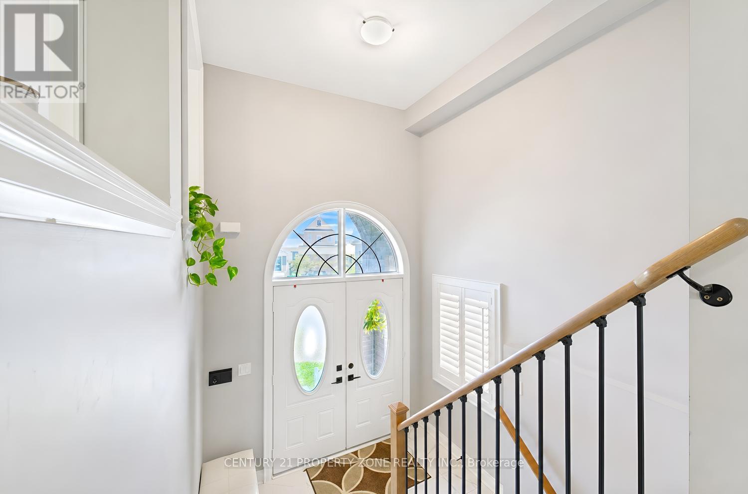 192 MUIRFIELD DRIVE - 6