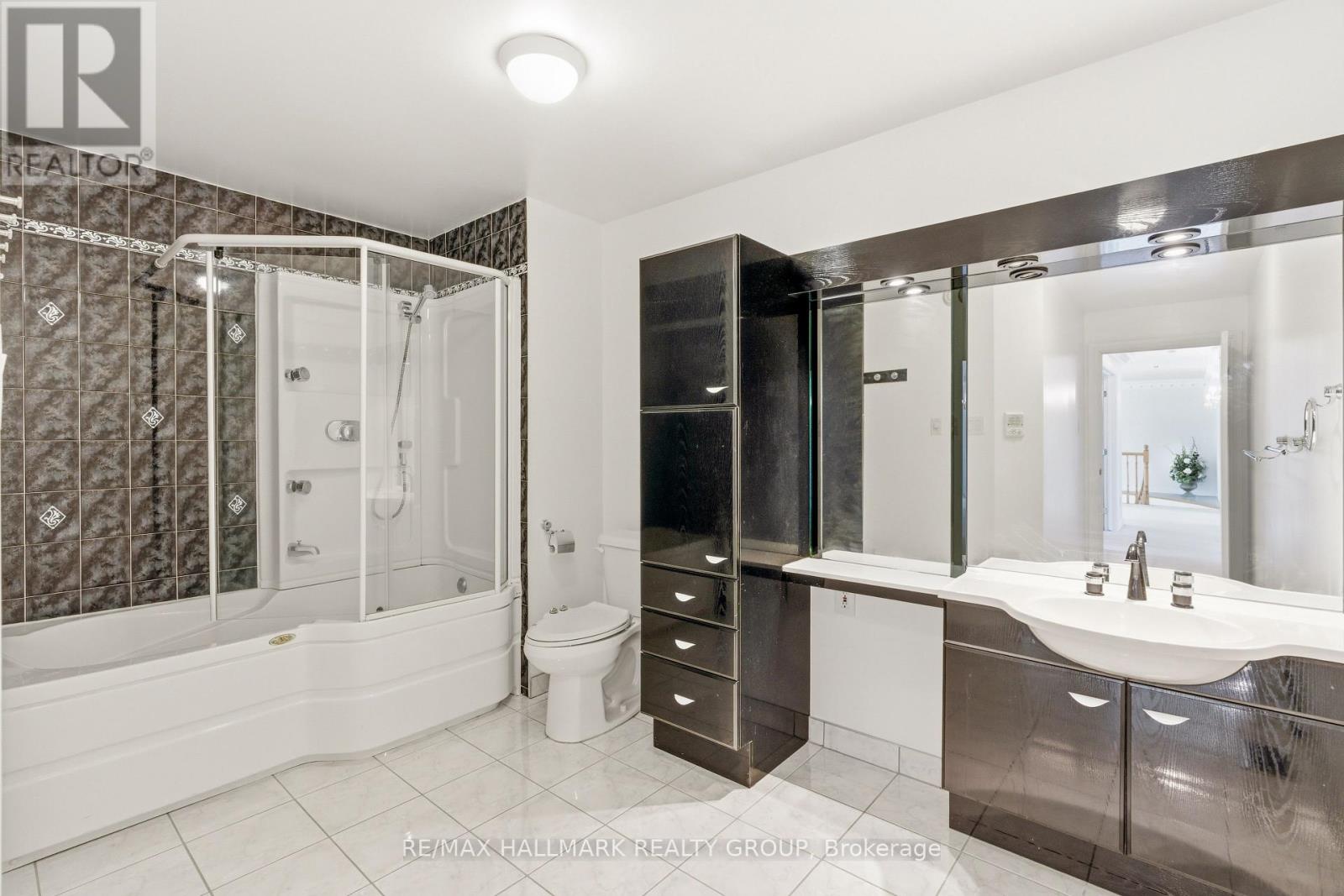 4 Bed, 5 Bath House for Sale in Ottawa – 1651 MARRONIER COURT, Ottawa – MLS# X13238148 - Image 31