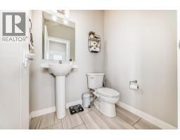 226 Chelsea Heath, Chestermere, AB T1X1Z5 Photo 36