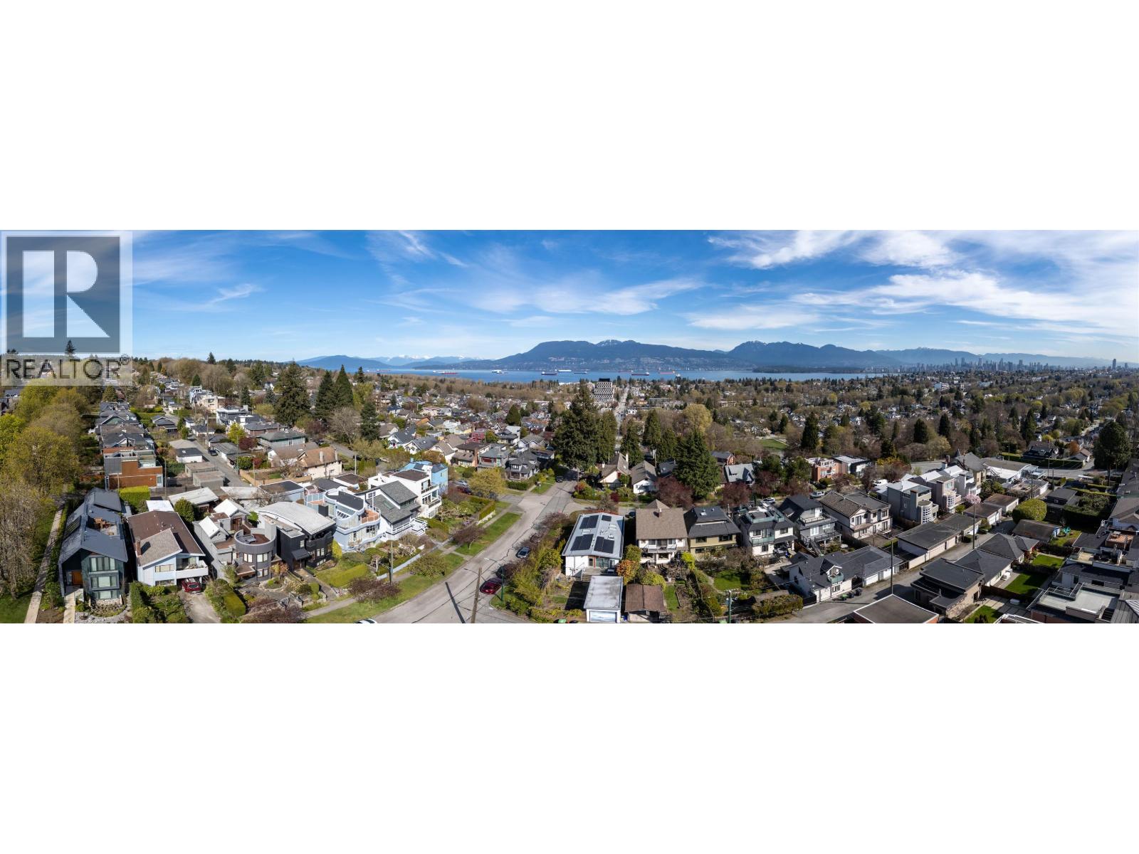 4 Bed, 4 Bath House for Sale in Vancouver – 3043 ALMA STREET, Vancouver – MLS# R3131670 - Image 33