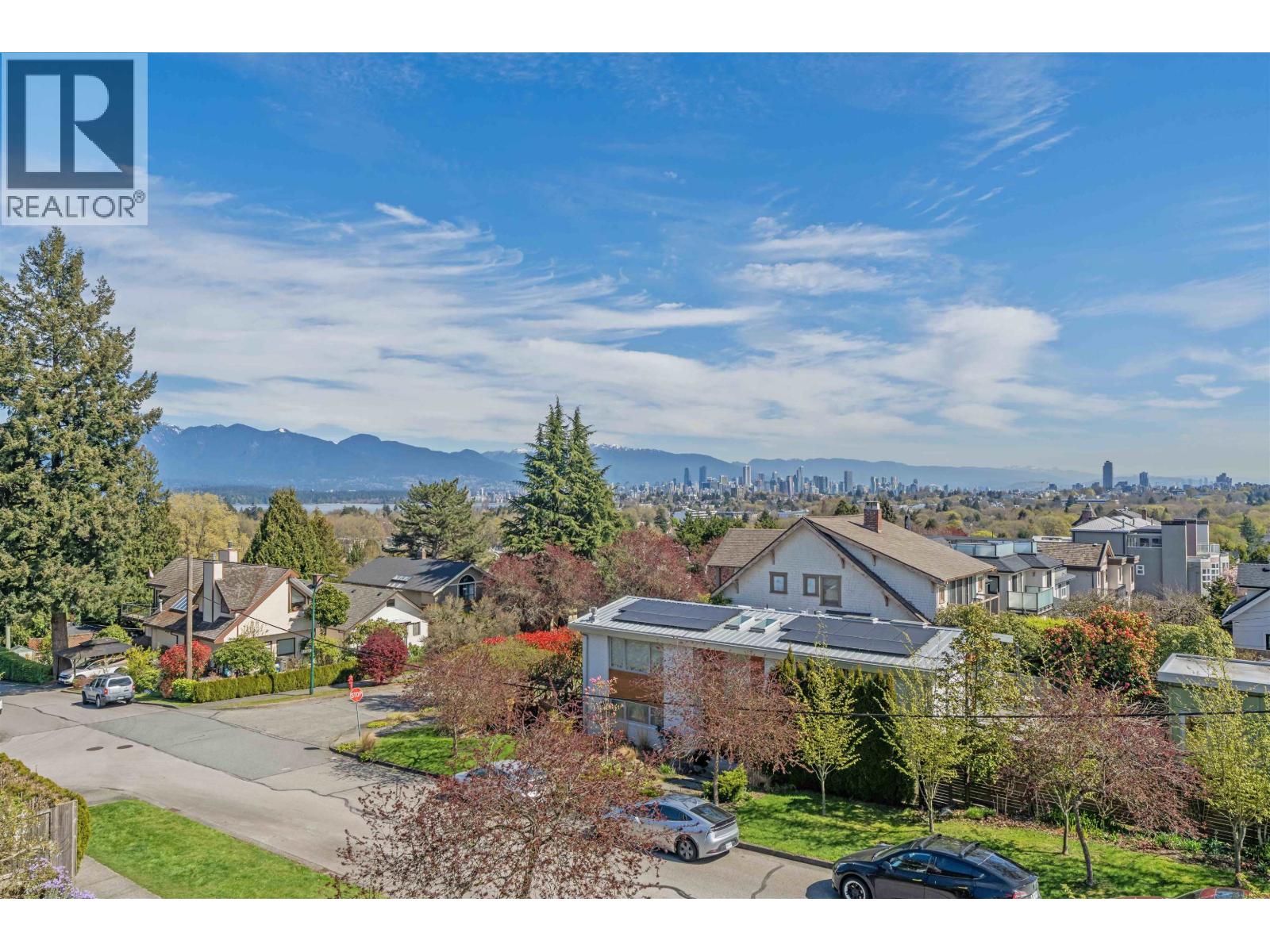 4 Bed, 4 Bath House for Sale in Vancouver – 3043 ALMA STREET, Vancouver – MLS# R3131670 - Image 30