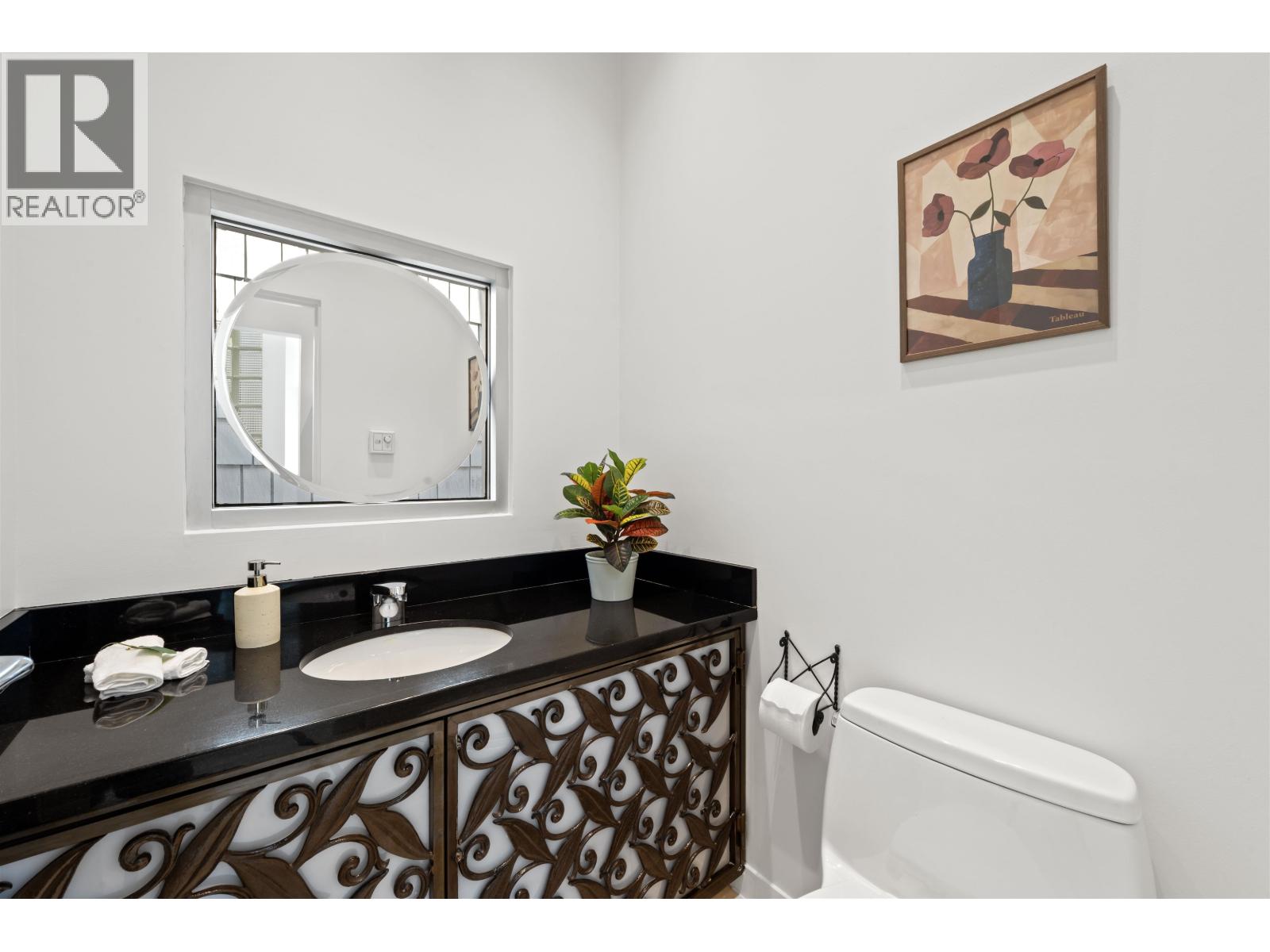 4 Bed, 4 Bath House for Sale in Vancouver – 3043 ALMA STREET, Vancouver – MLS# R3131670 - Image 19