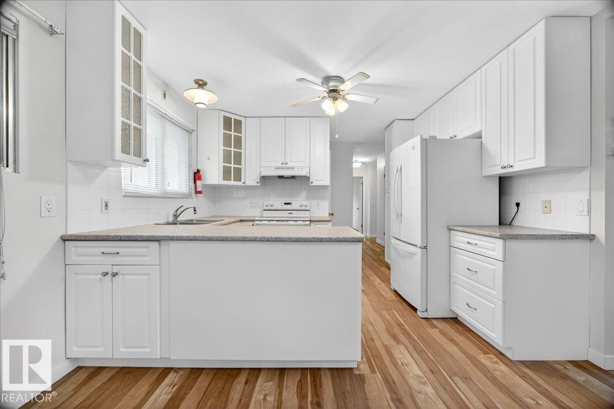 9263 74 ST NW — photo 14