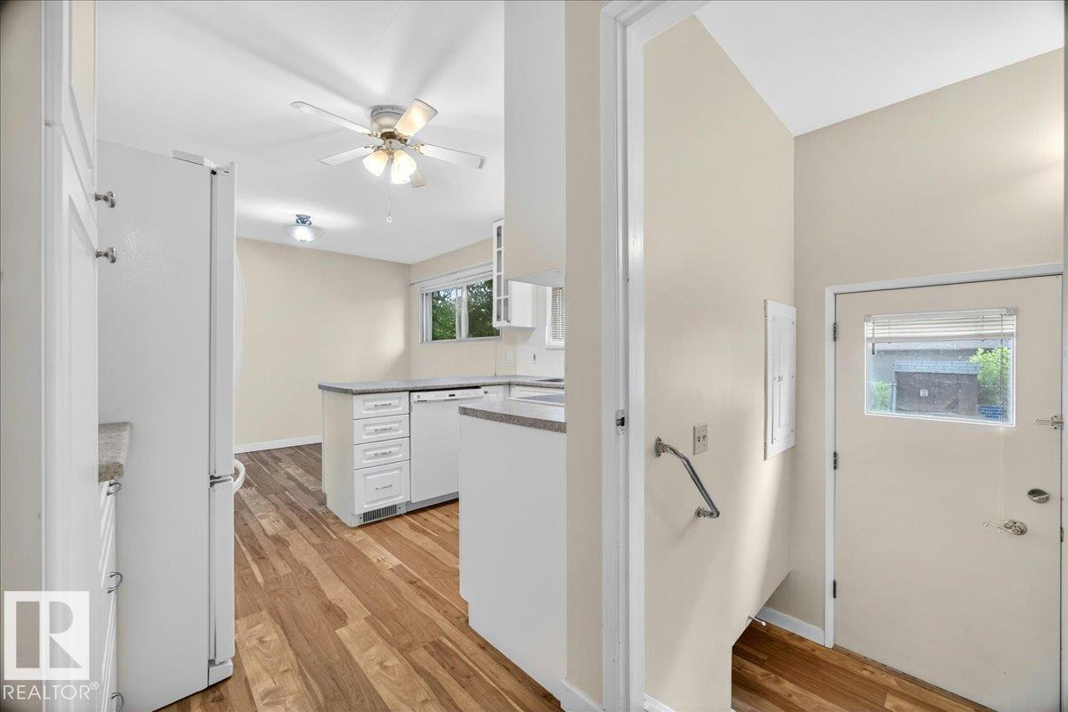 9263 74 ST NW — photo 17