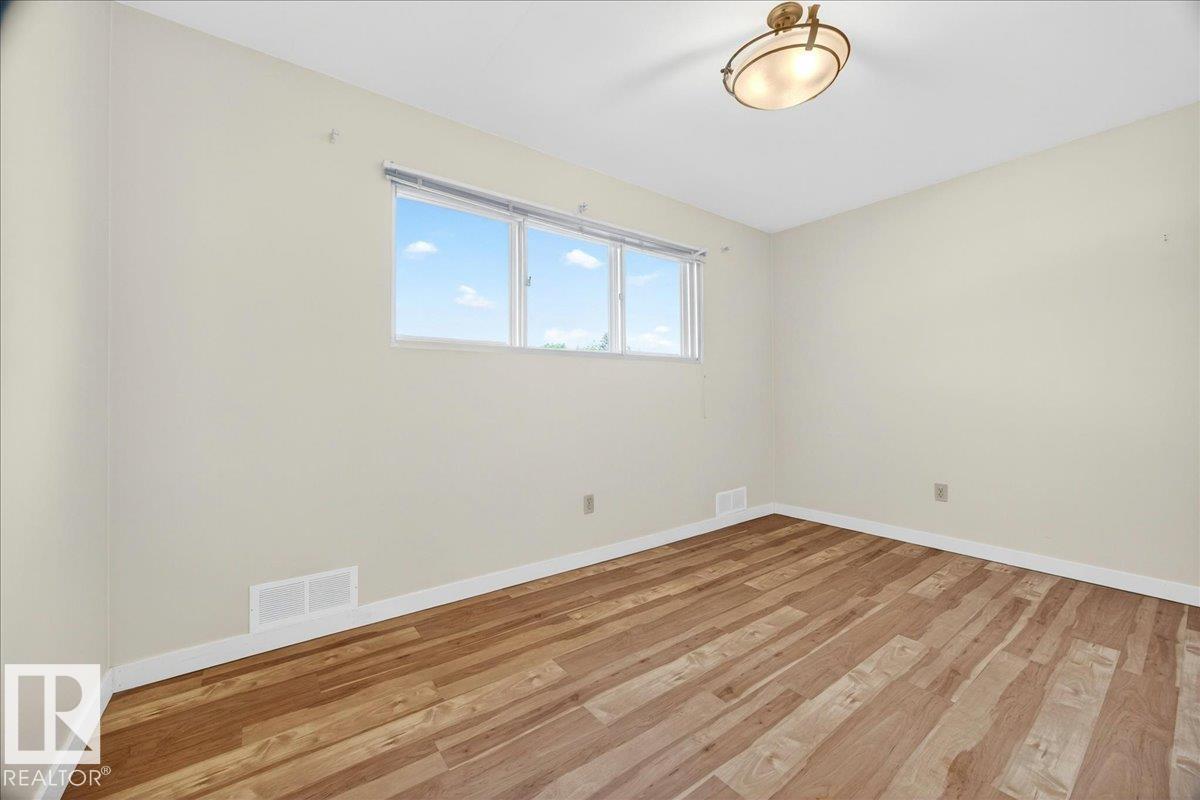 9263 74 ST NW — photo 27