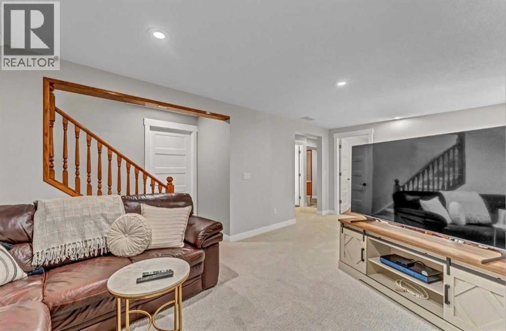 110 Carry Crescent SE — photo 26