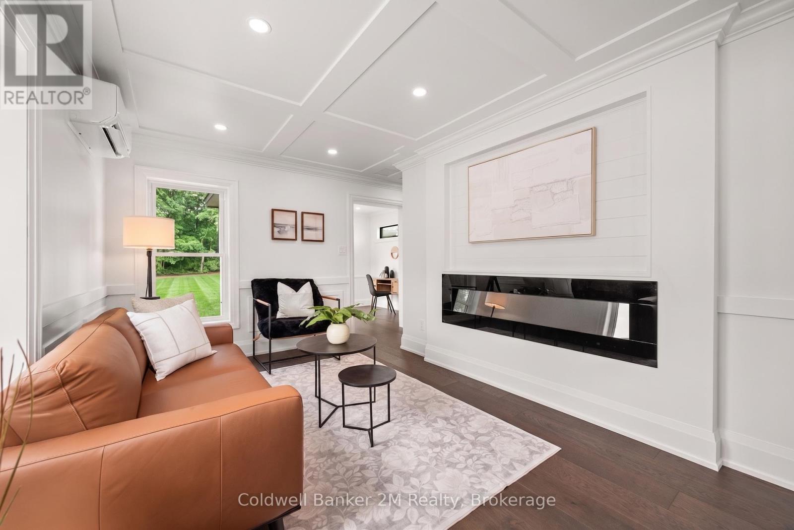 64 HEAD STREET - 20