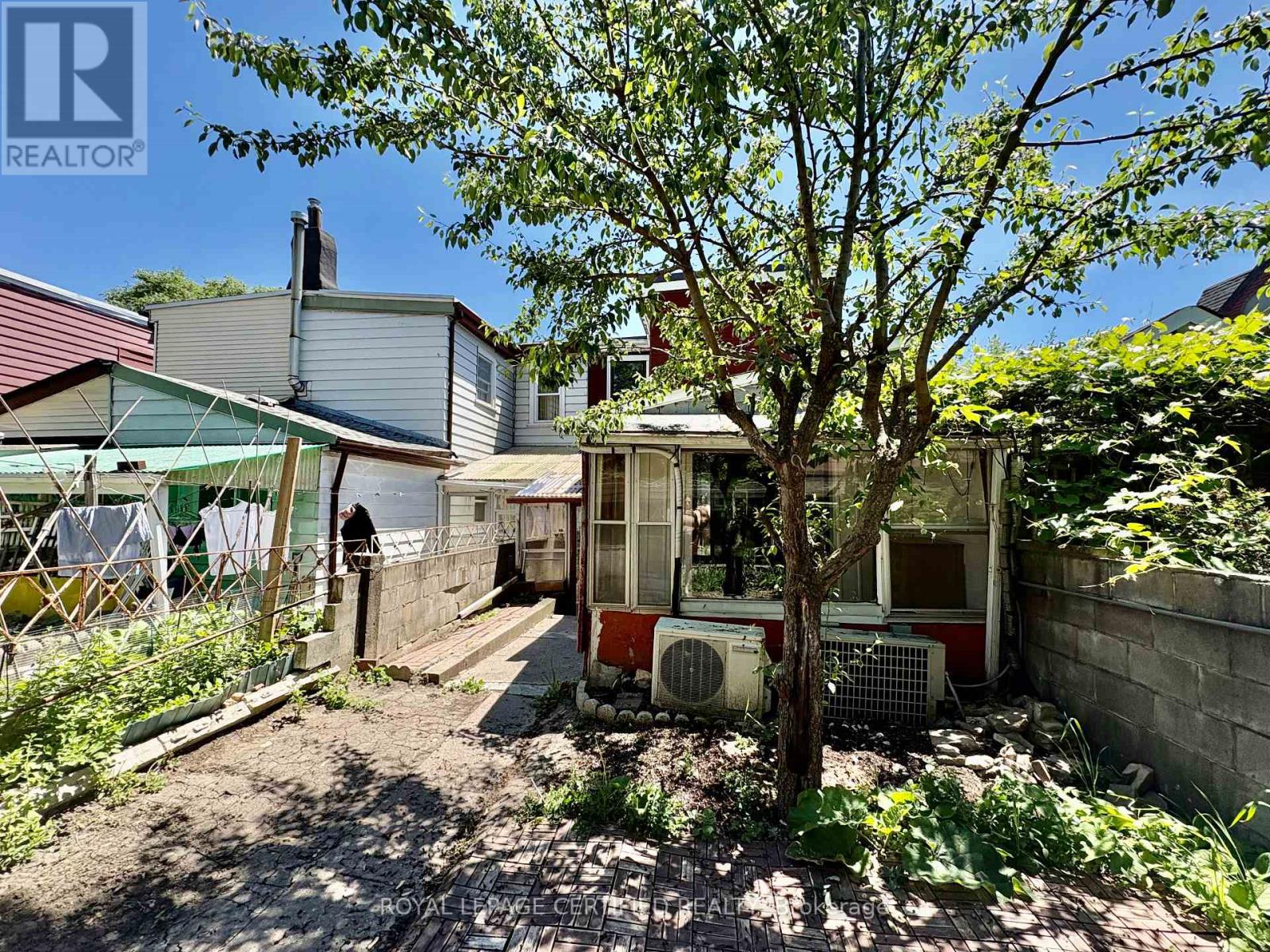 36 MITCHELL AVENUE - 26