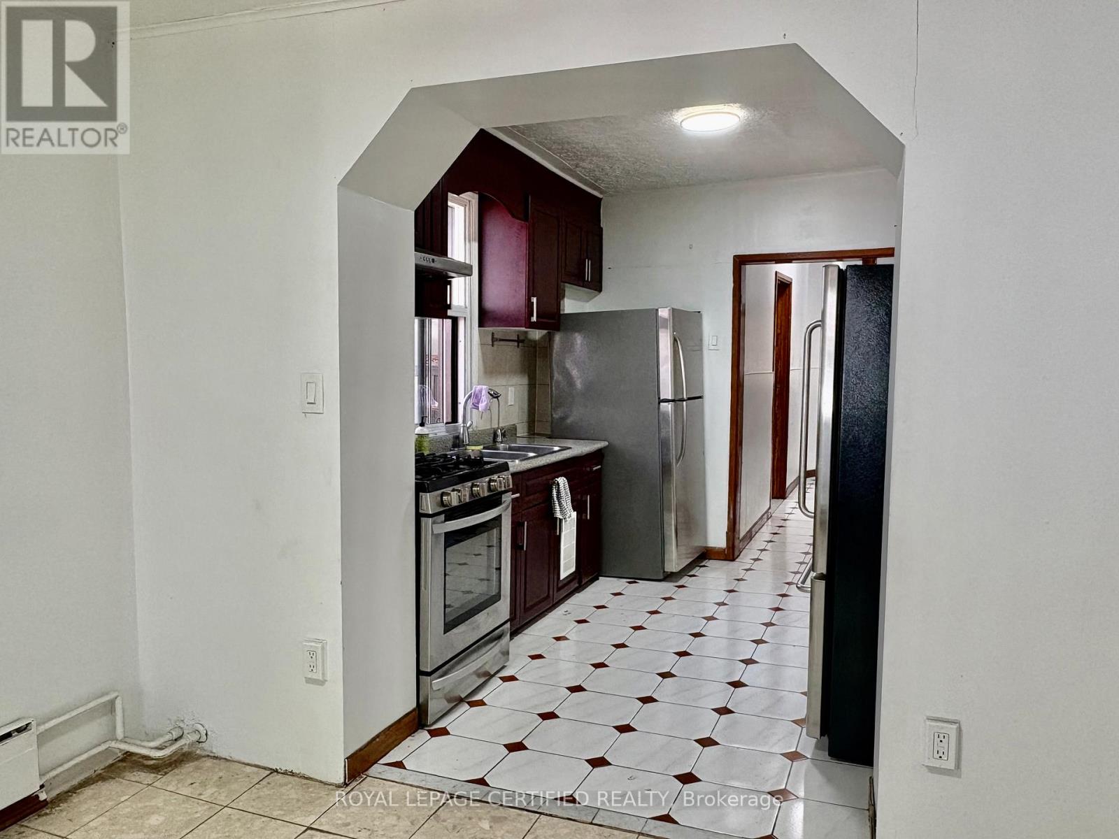 36 MITCHELL AVENUE - 8