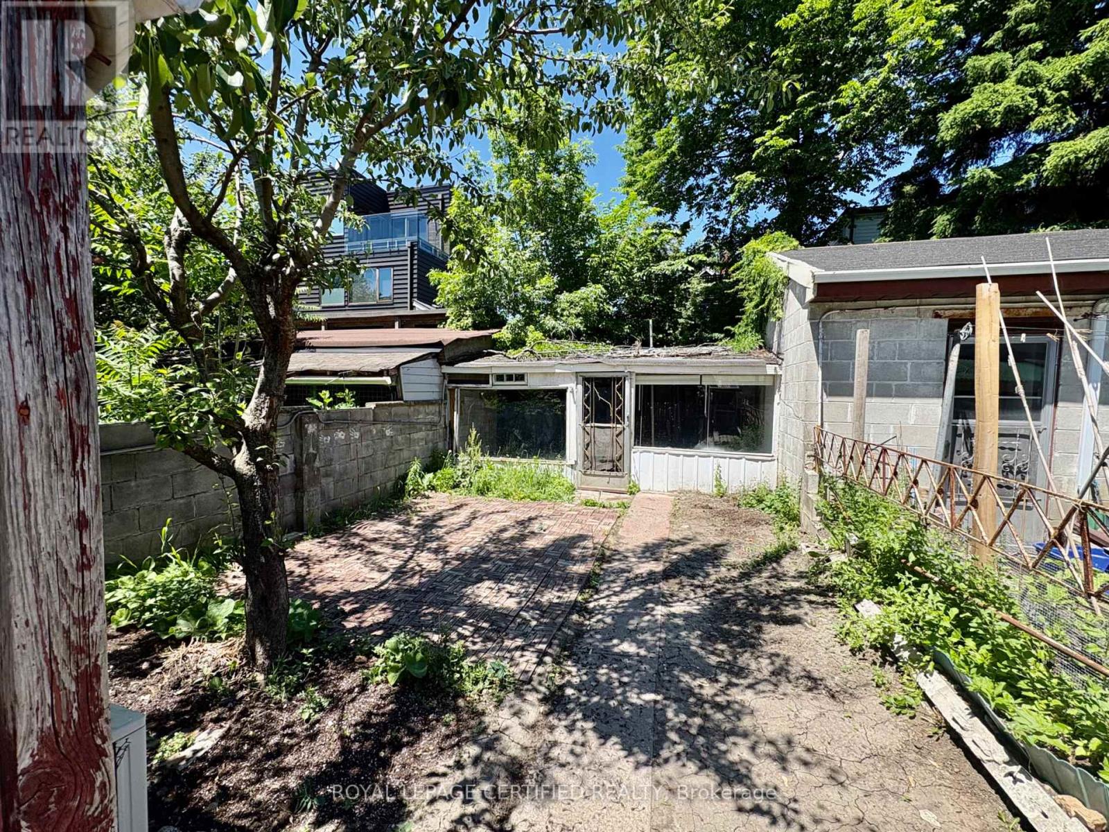 36 MITCHELL AVENUE - 29