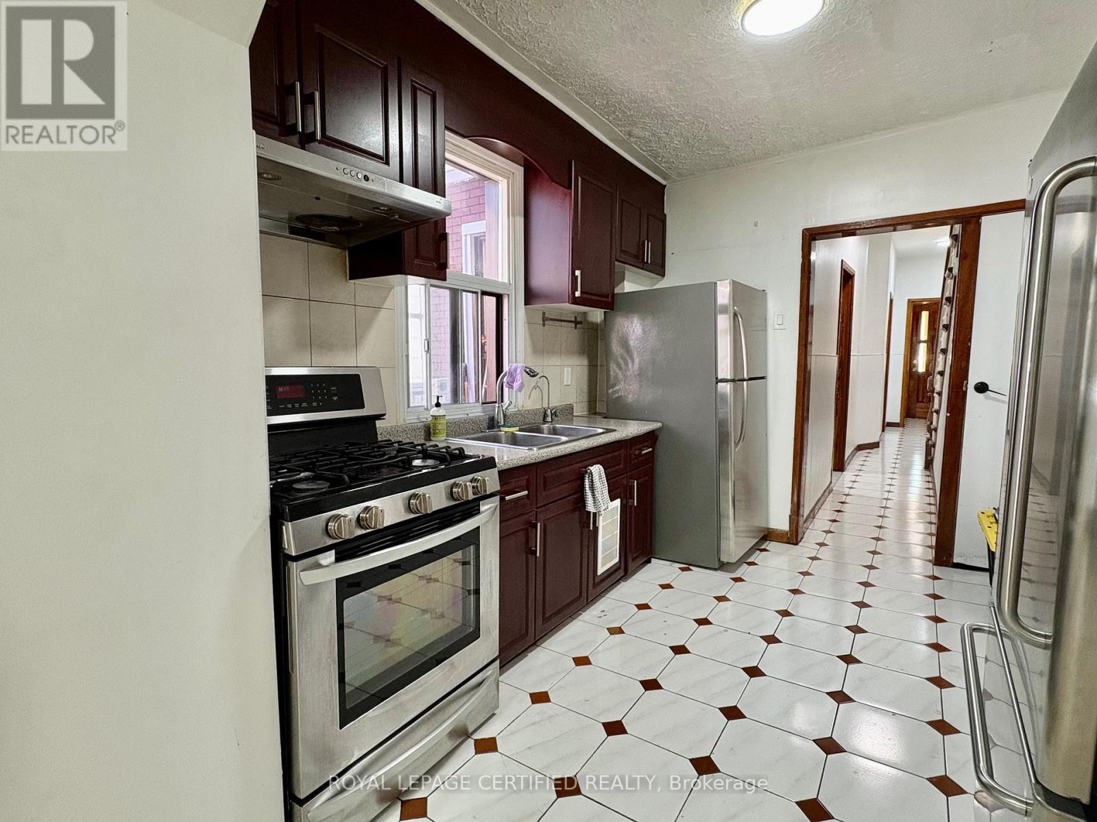 36 MITCHELL AVENUE - 7