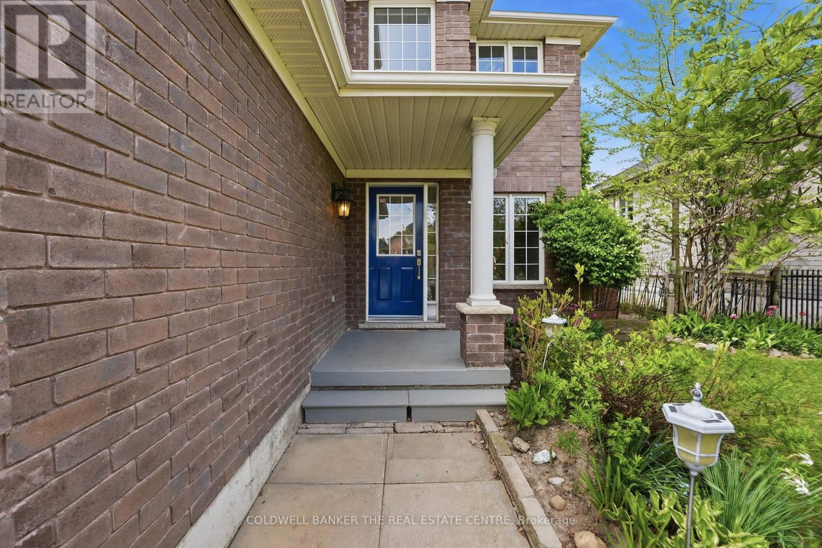 44 PRINCE WILLIAM WAY - 14