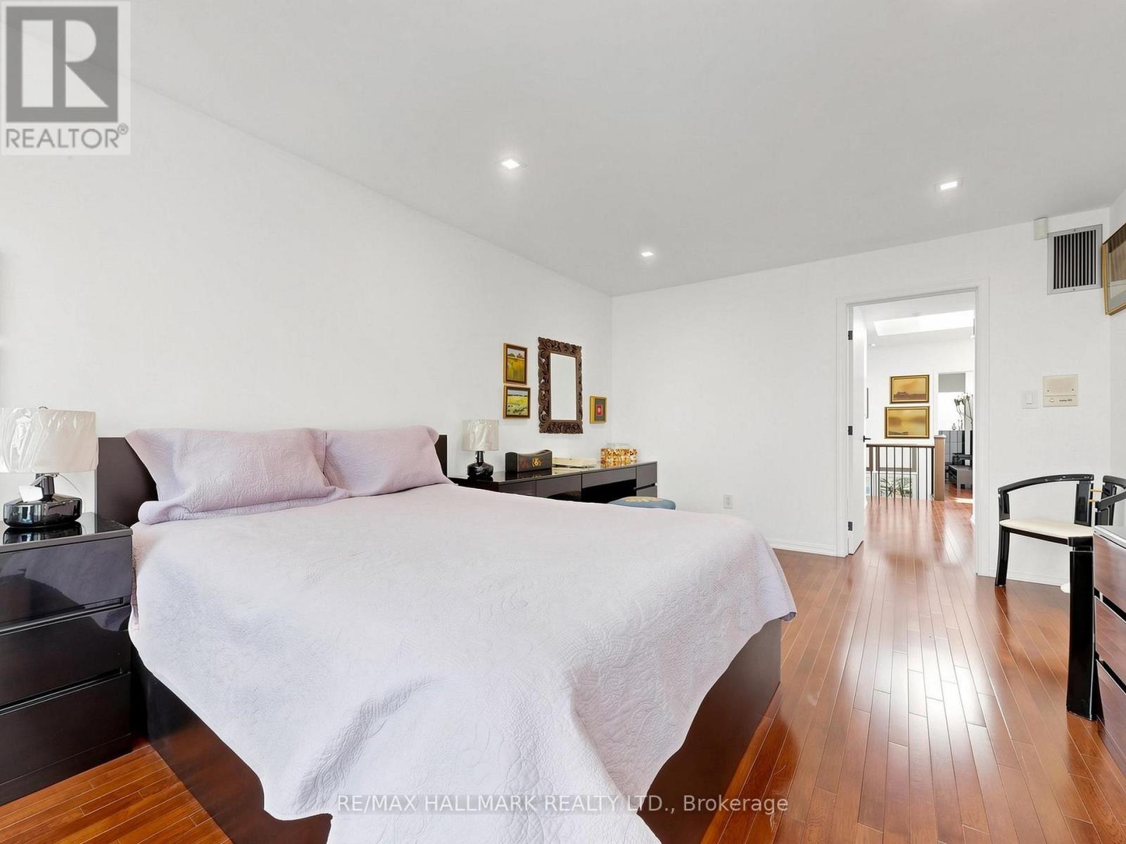 63 ST CLEMENTS AVENUE - 23