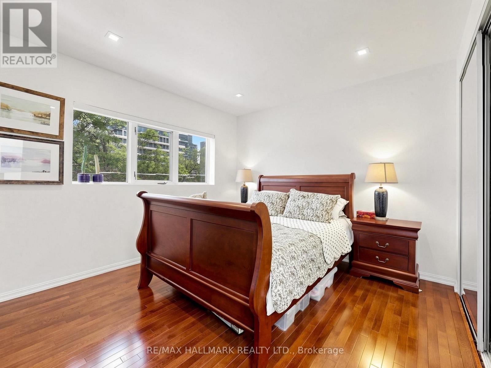 63 ST CLEMENTS AVENUE - 30