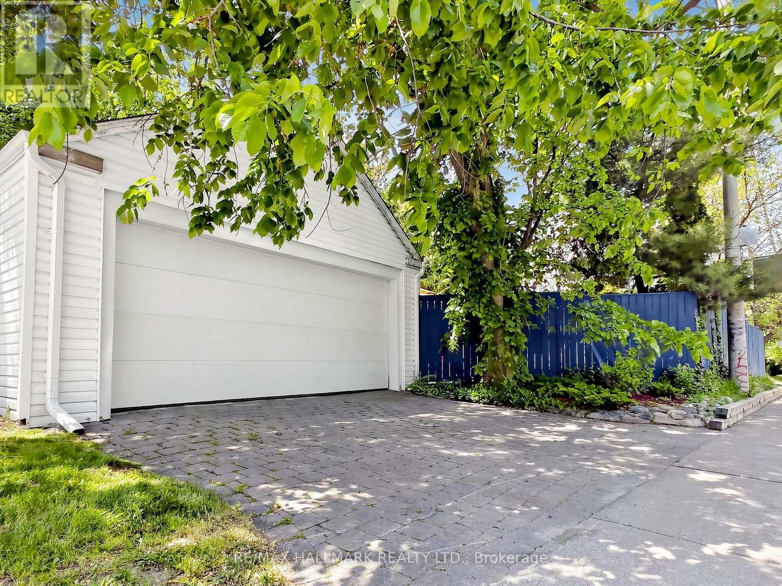 63 ST CLEMENTS AVENUE - 48