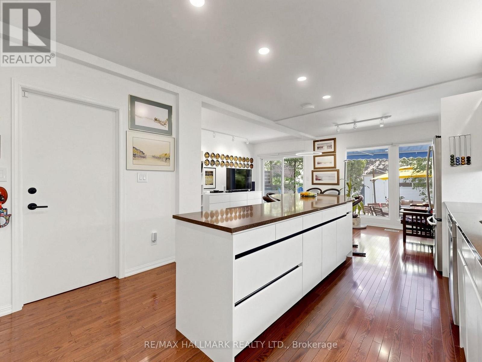 63 ST CLEMENTS AVENUE - 7