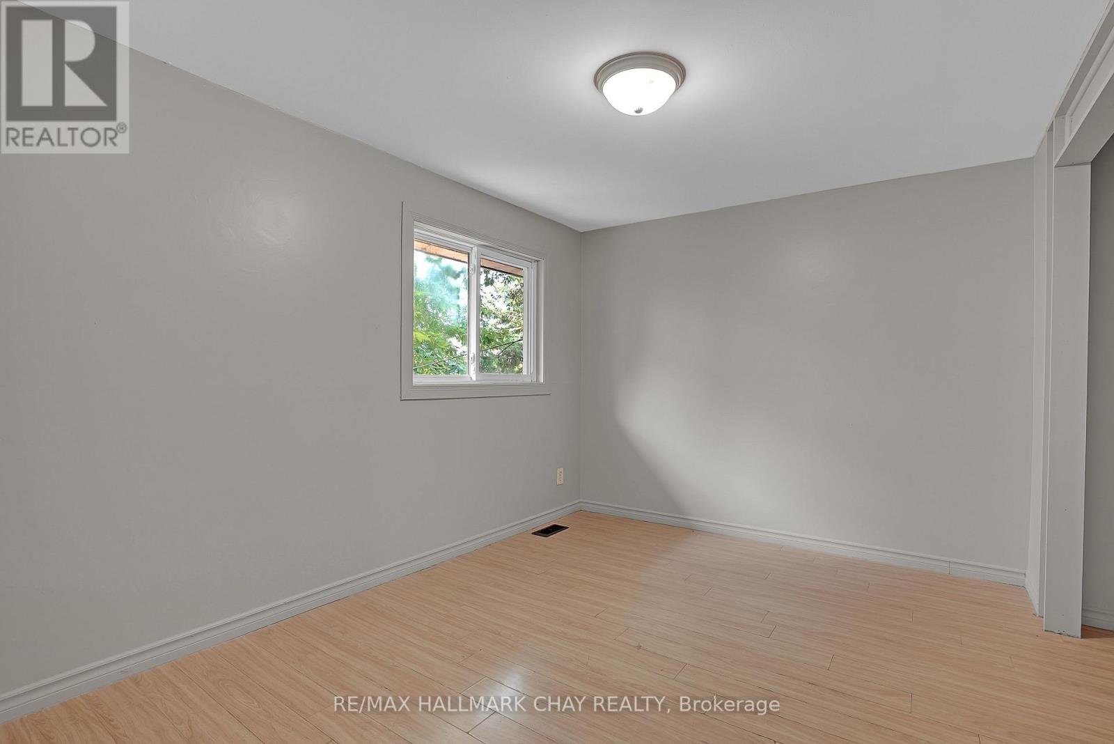308 HILDA STREET - 19