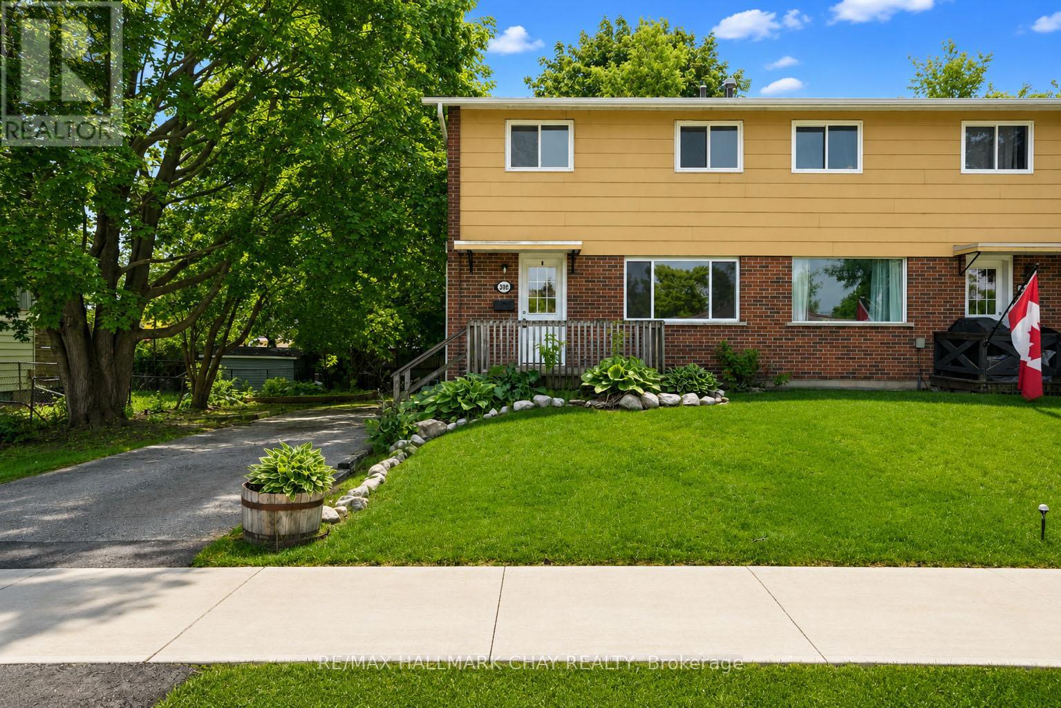 308 HILDA STREET - 2