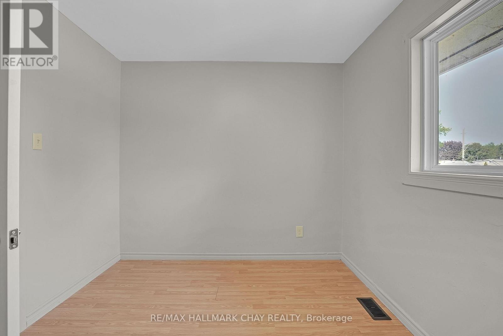 308 HILDA STREET - 26