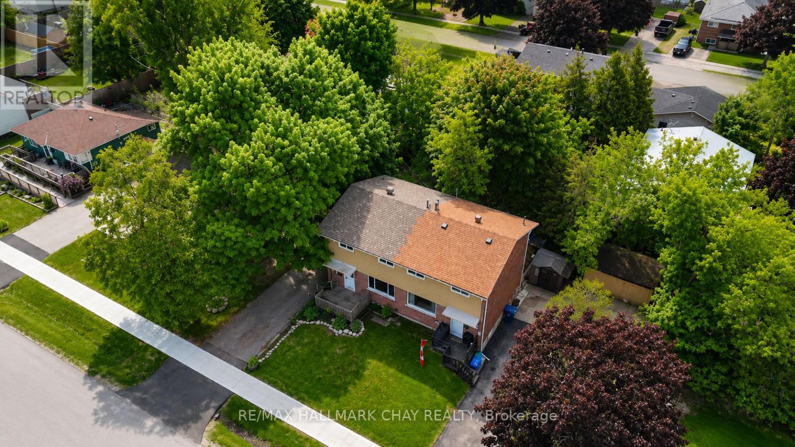 308 HILDA STREET - 4