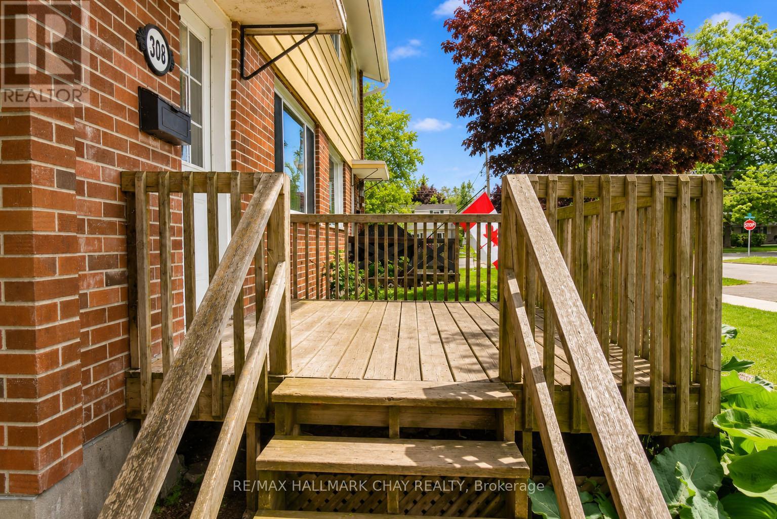 308 HILDA STREET - 8