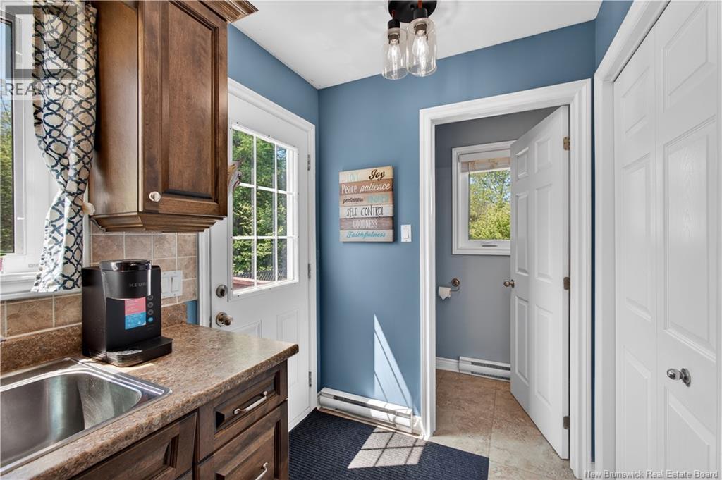 147 Bedard Street - Image 10