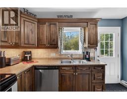 Foyer - 147 Bedard Street, Dieppe, NB E1A0T2 Photo 9