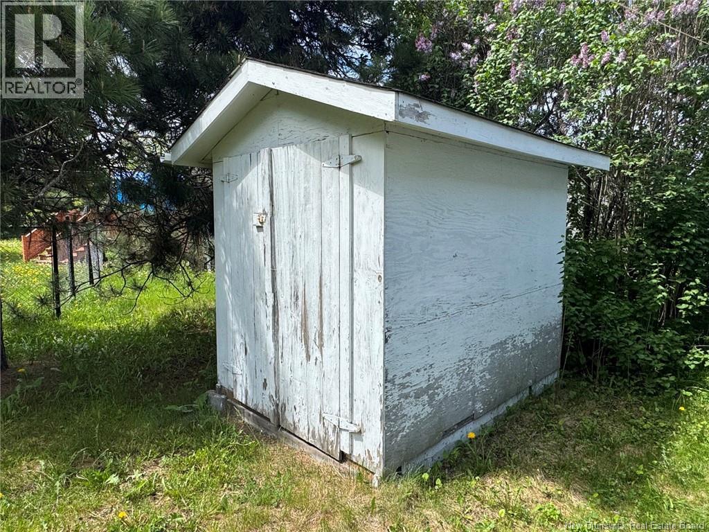 34 Walker Crescent - 29