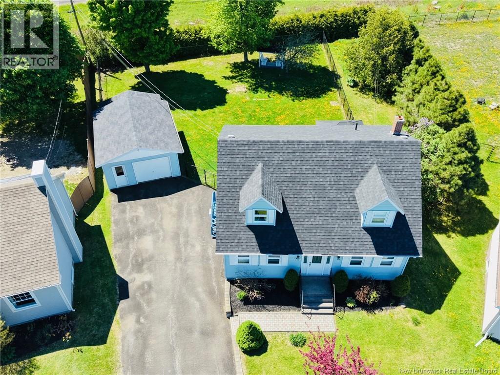 34 Walker Crescent - 25