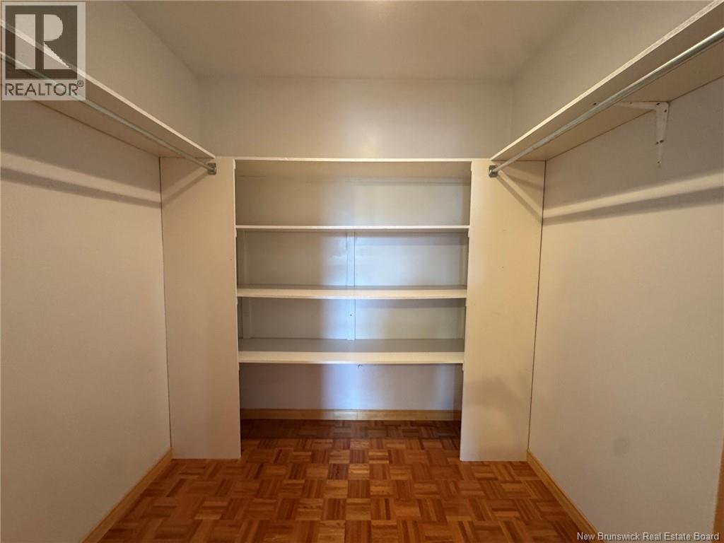 34 Walker Crescent - 14