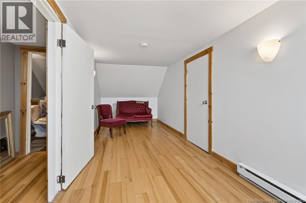 274 Main Street - 19