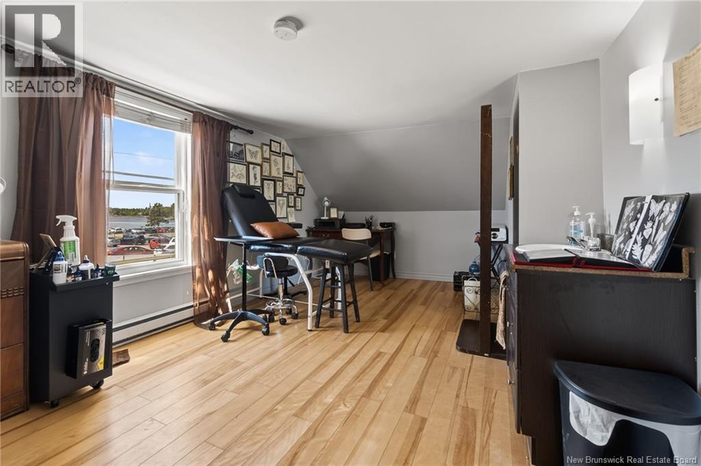 274 Main Street - 15