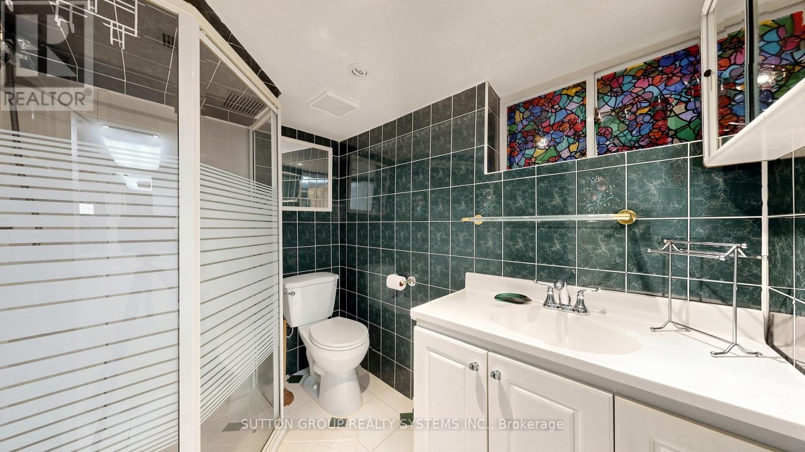 799 LANSDOWNE AVENUE - 22