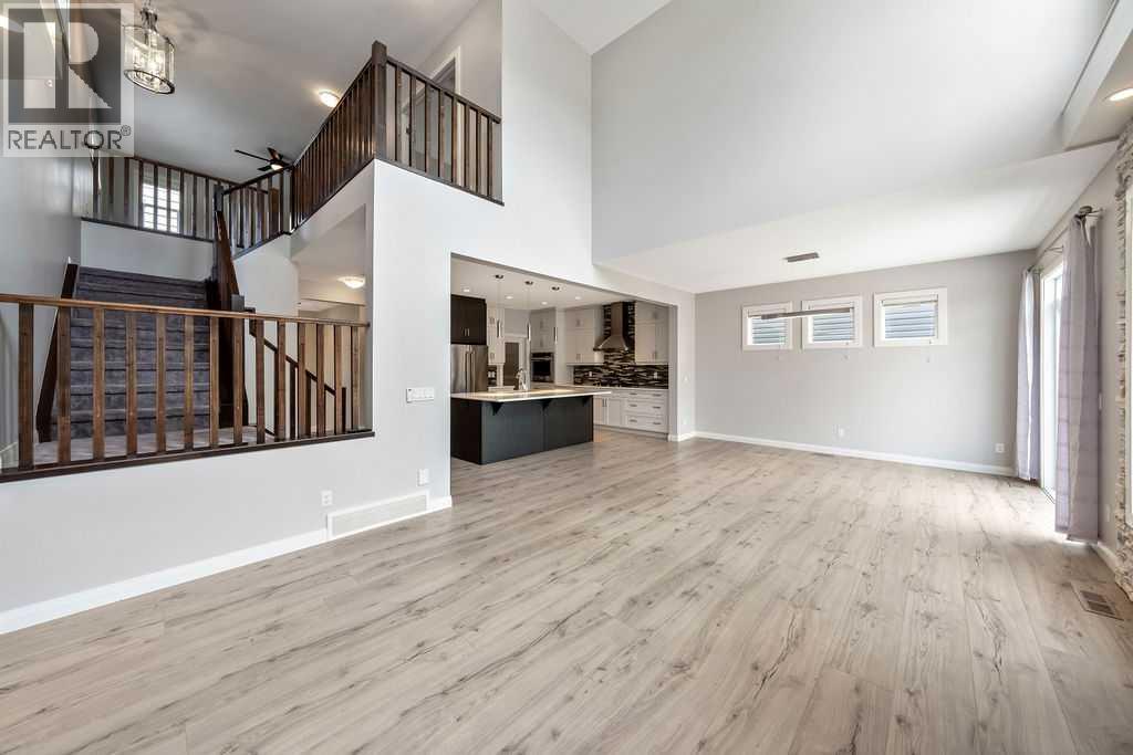 435 Evansglen Drive NW — photo 10