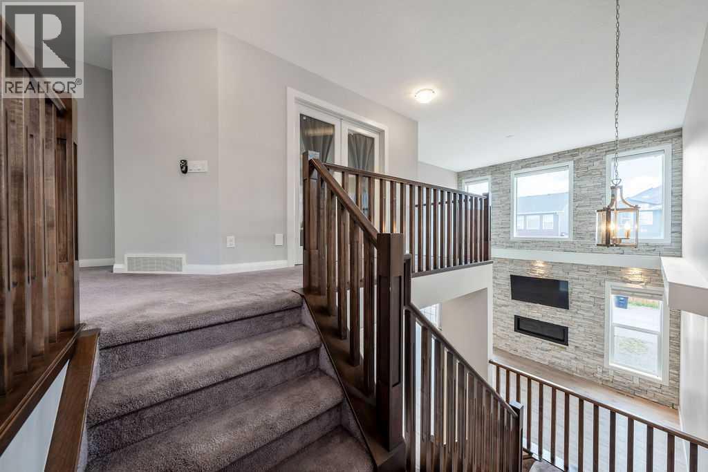 435 Evansglen Drive NW — photo 15