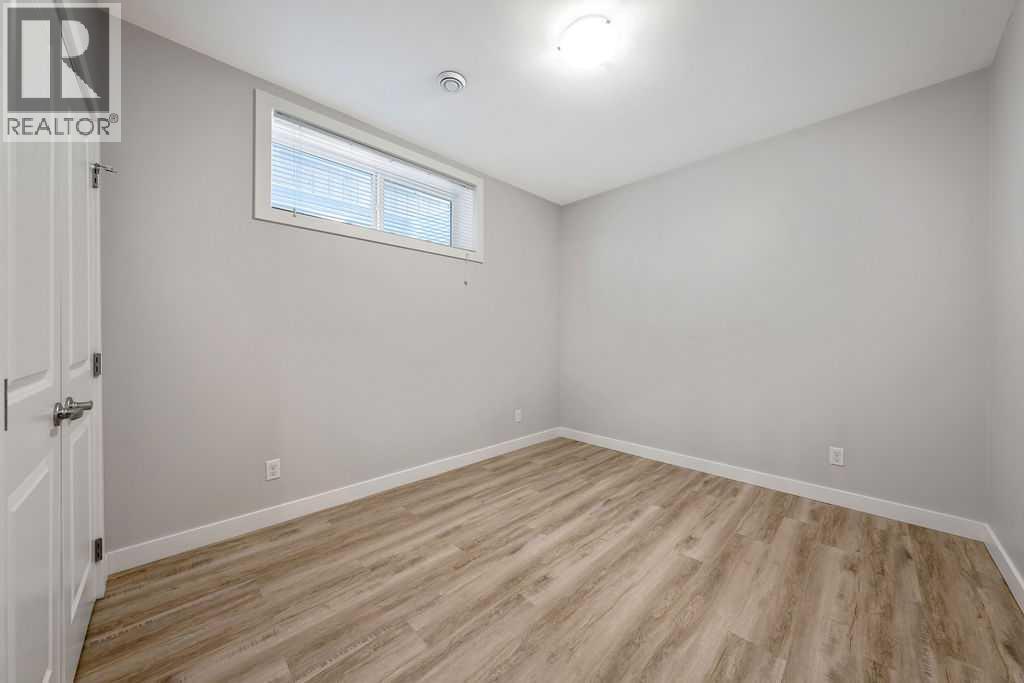 435 Evansglen Drive NW — photo 35