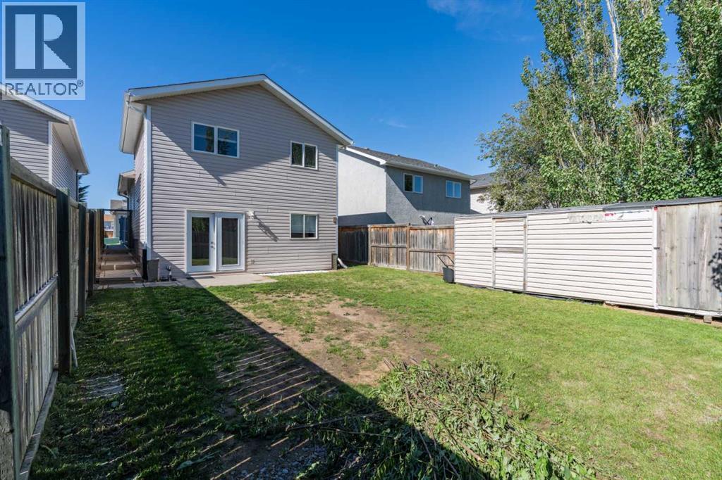 70 Peigan Court W — photo 6