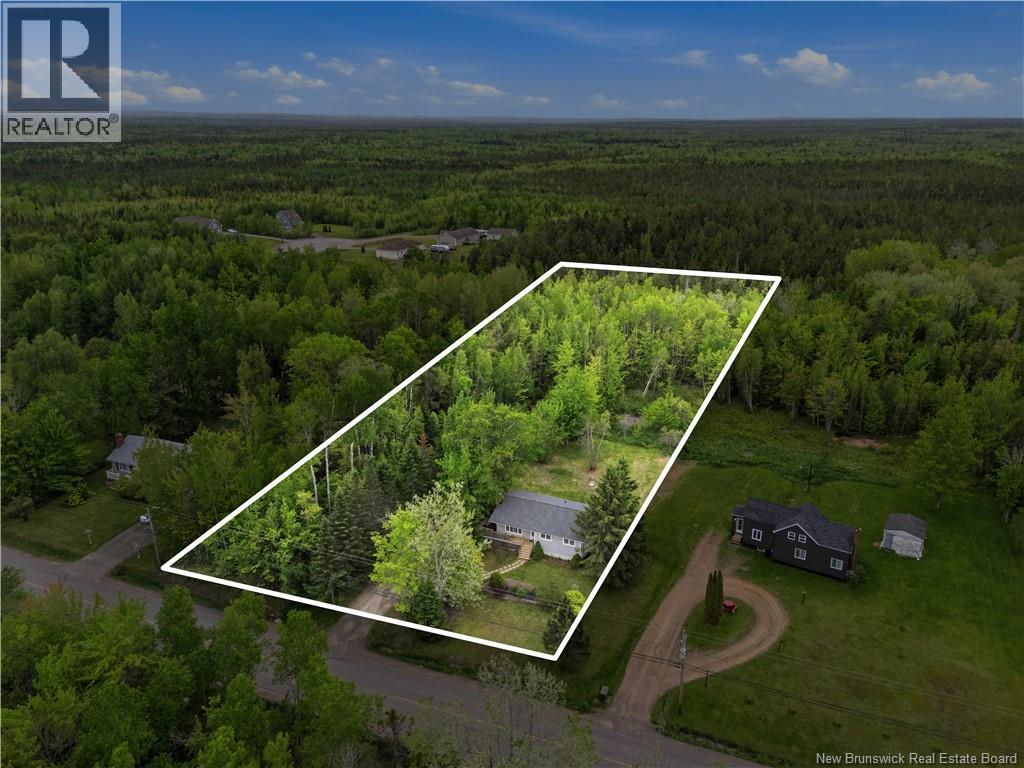 809 Pine Glen Road - Image 4