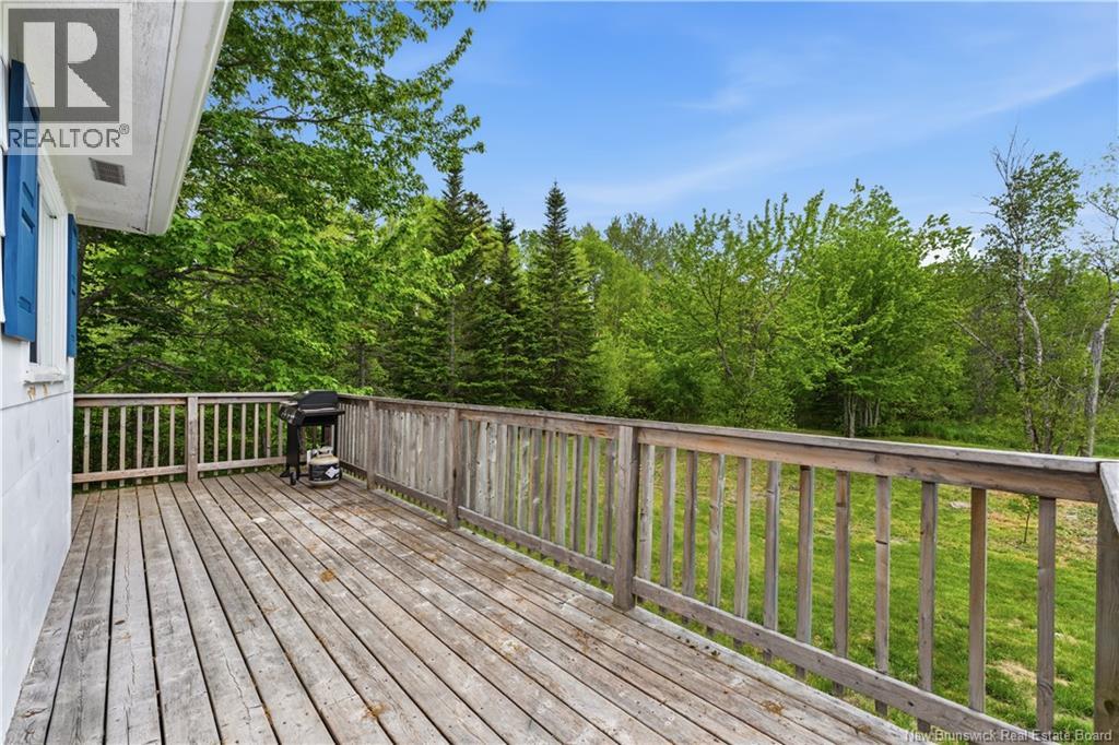 809 Pine Glen Road - Image 25
