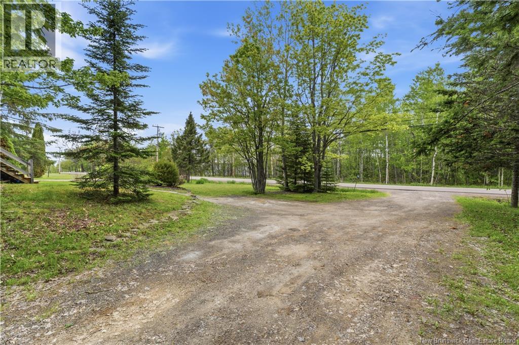 809 Pine Glen Road - Image 28