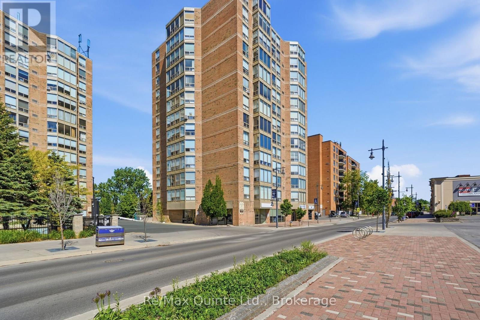 #1006 350 FRONT STREET - 1