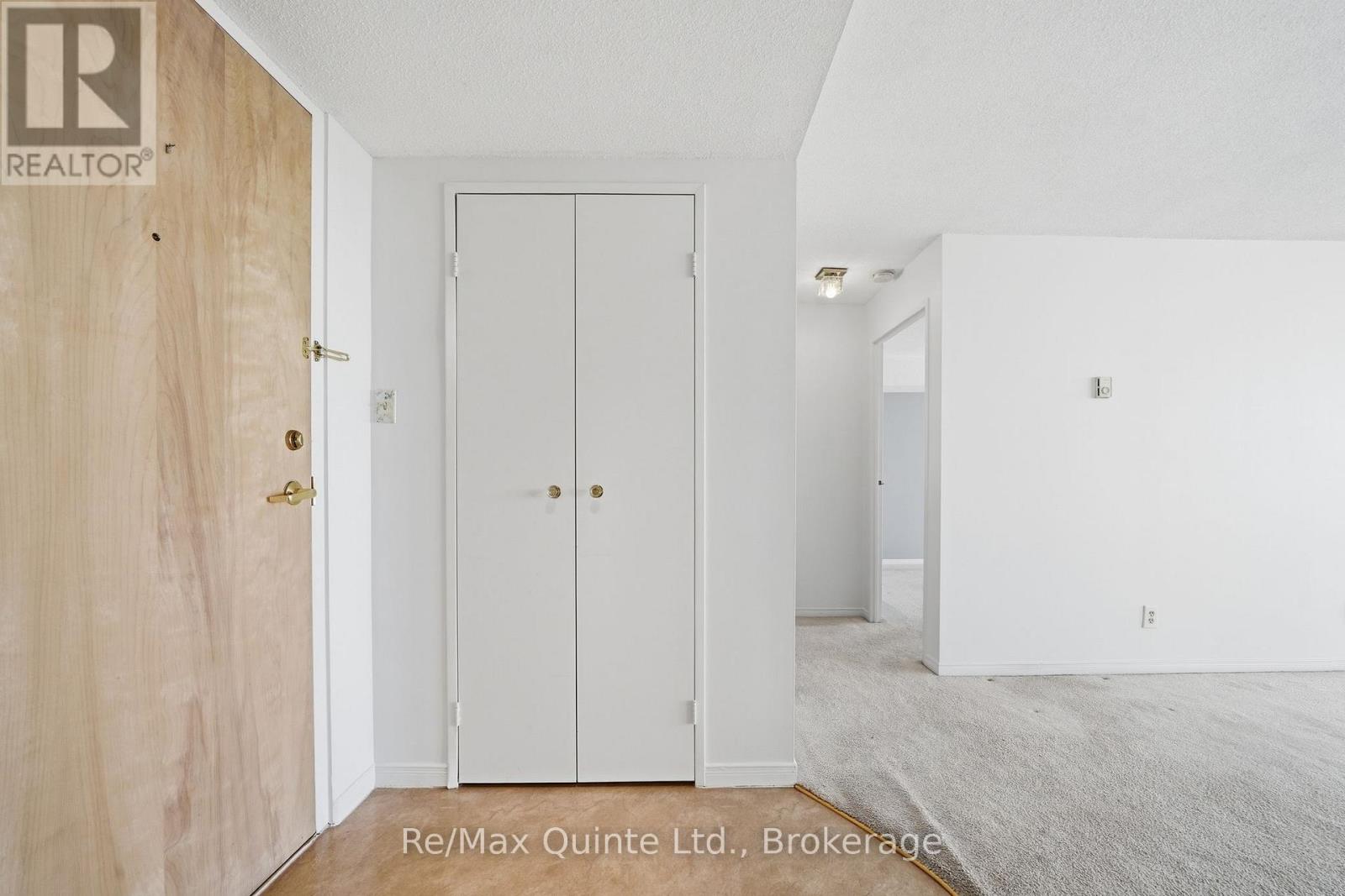 #1006 350 FRONT STREET - 10