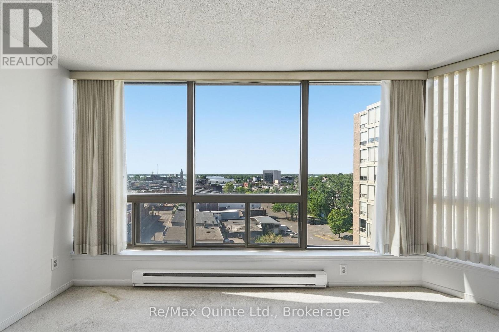 #1006 350 FRONT STREET - 14