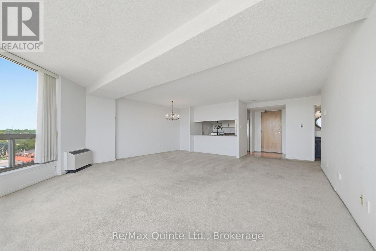 #1006 350 FRONT STREET - 16