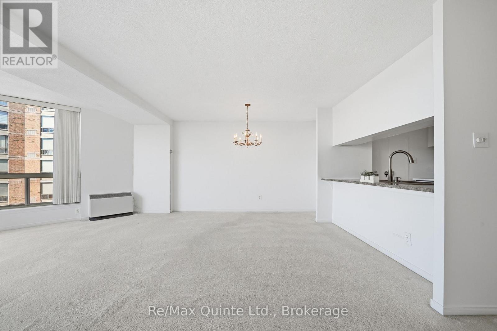 #1006 350 FRONT STREET - 18